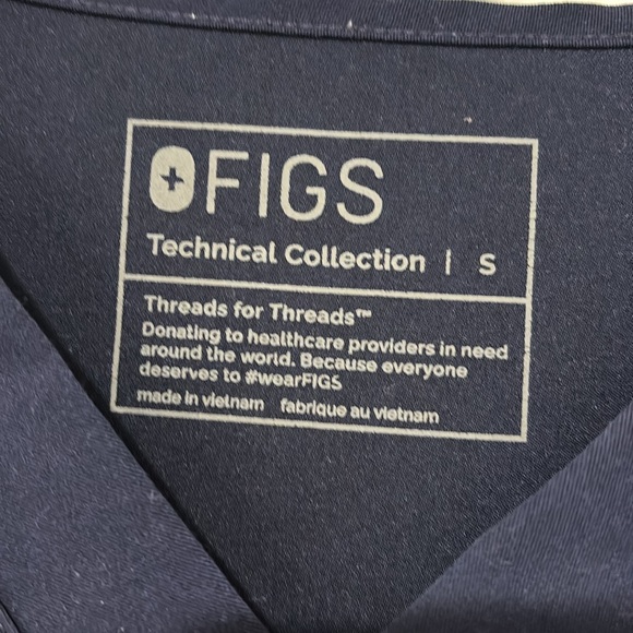 FIGS scrubs (men) - Picture 2 of 2